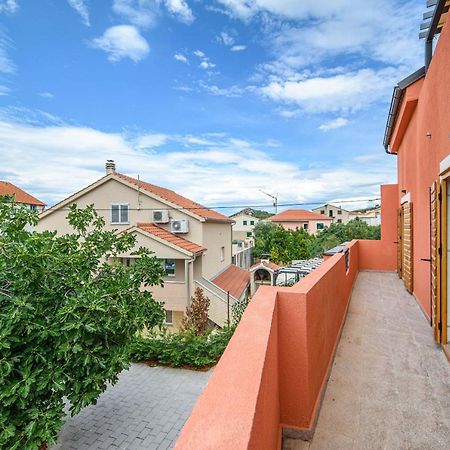 Apartments Orsula Near Old Town Šibenik Exteriör bild