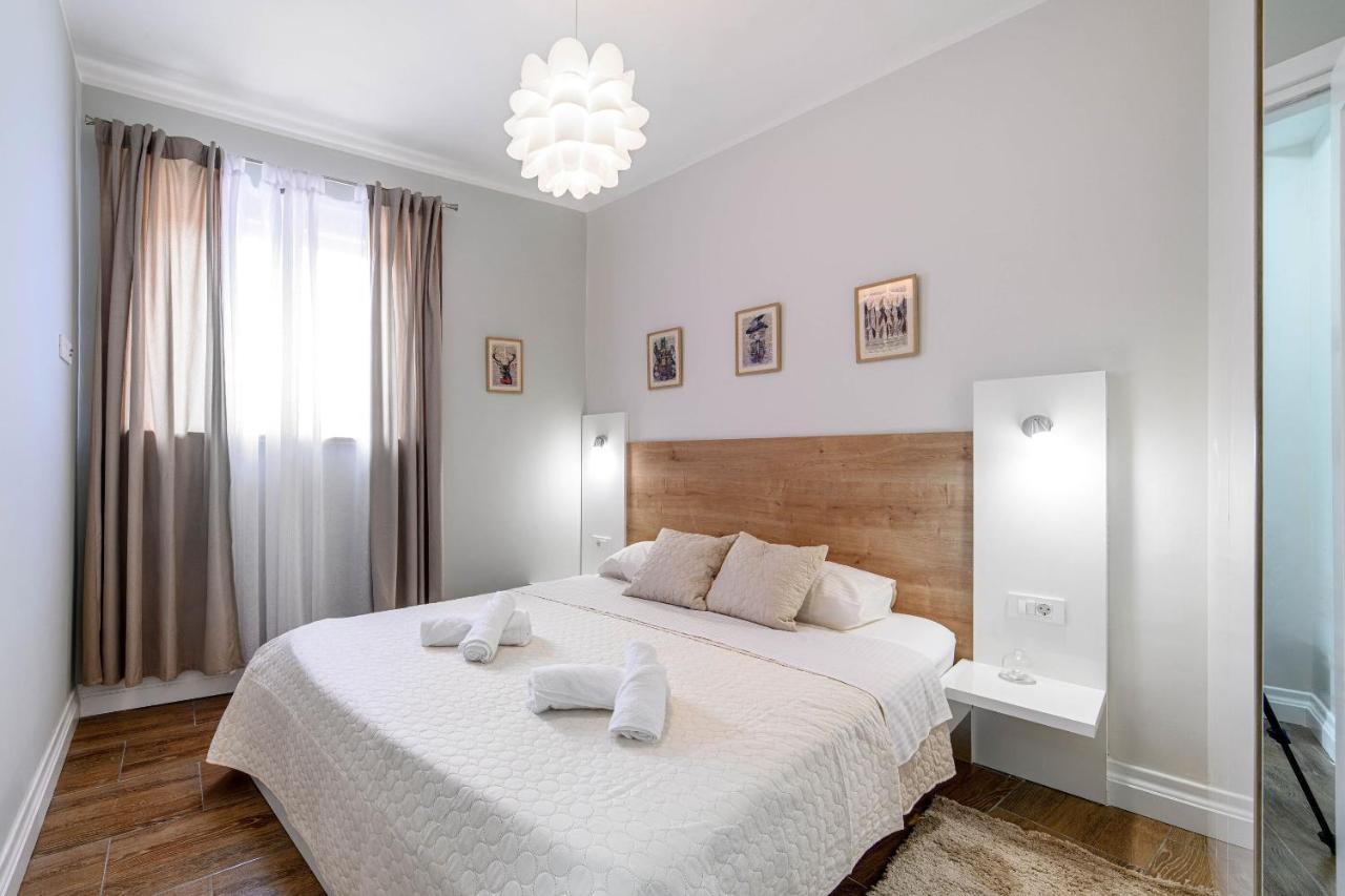 Apartments Orsula Near Old Town Šibenik Exteriör bild
